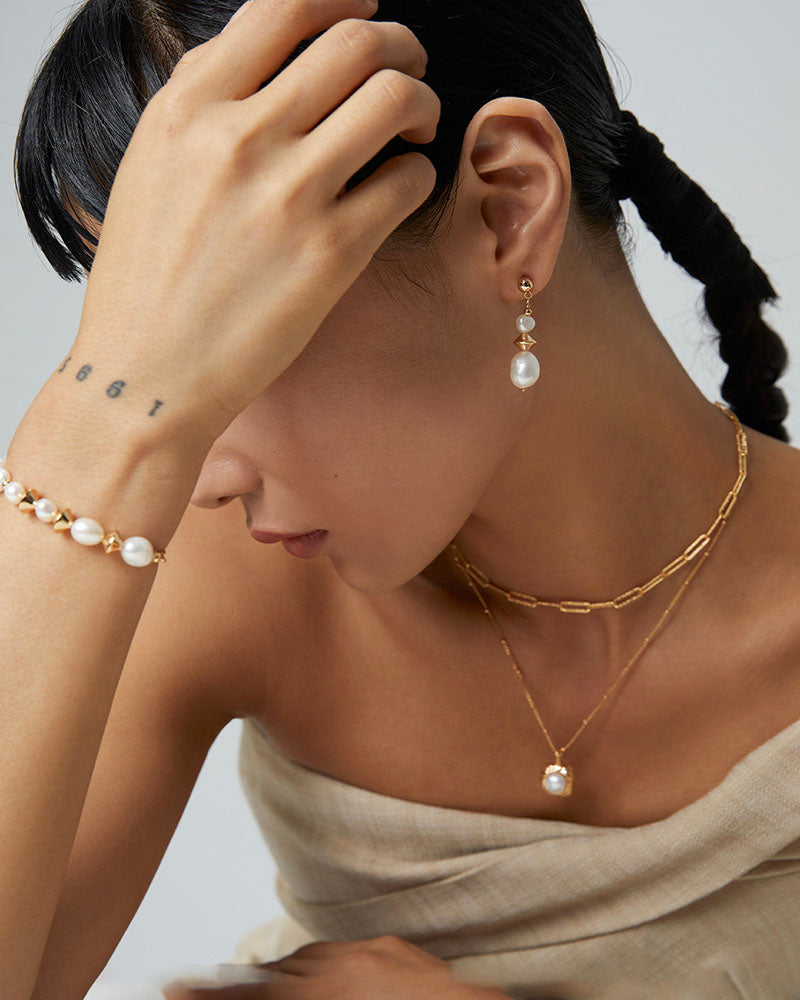 Molten Cube Pearl Pendant Necklace