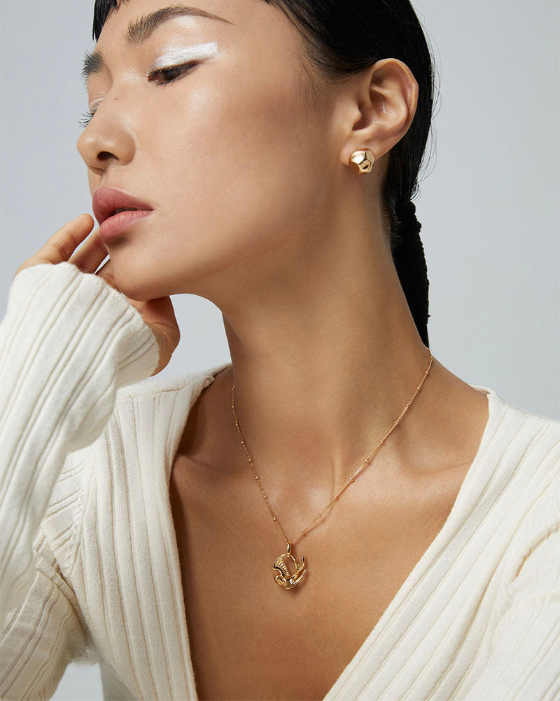 Bird Pendant Necklace