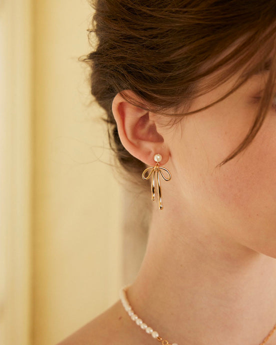 Dainty Pearl Bow Earrings