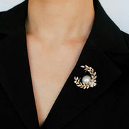 Elysian Pearl Wreath Brooch