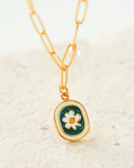 Enamel Glaze Daisy Necklace