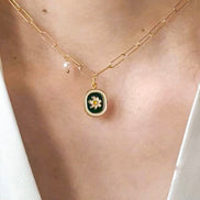Enamel Glaze Daisy Necklace