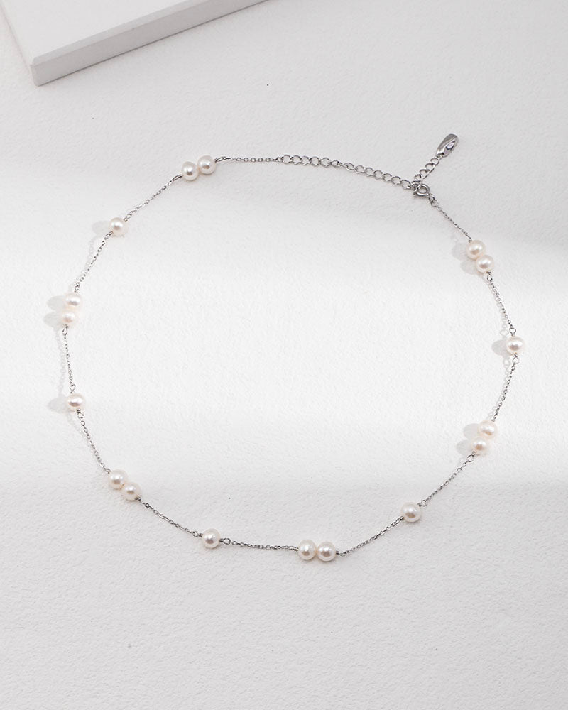 Floating Pearl Charm Choker