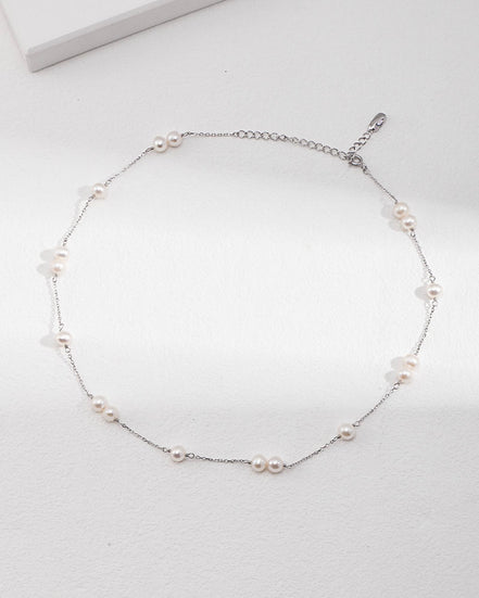 Floating Pearl Charm Choker