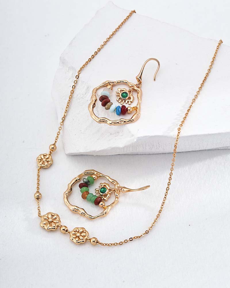 Golden Bloom Floral Necklace