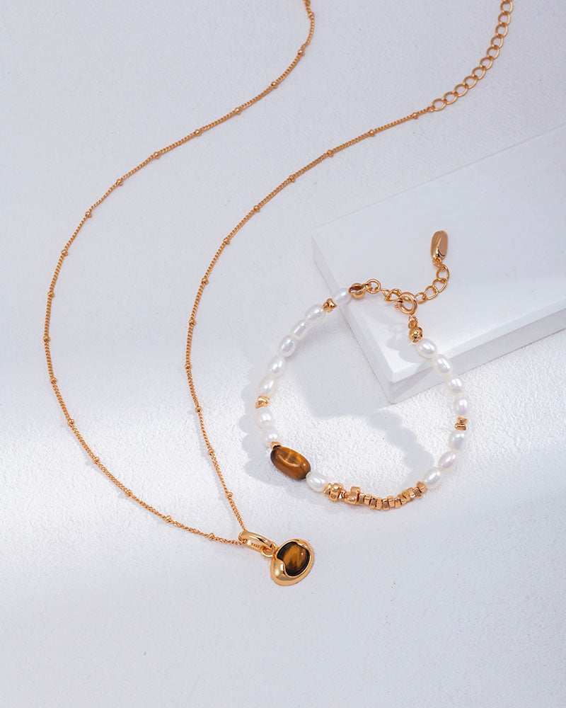 Golden Eye Bracelet