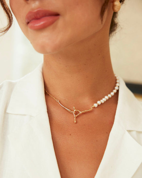 Whispering Waves Pearl Necklace