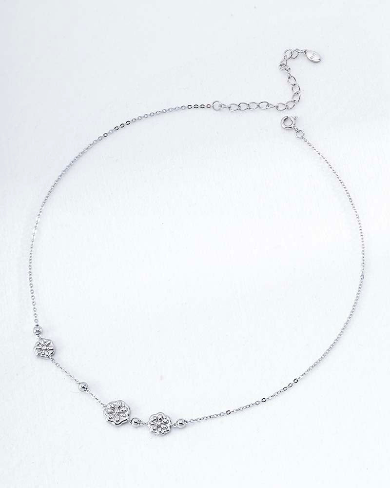 Golden Bloom Floral Necklace