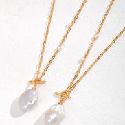 Baroque Pearl Pendant Necklace