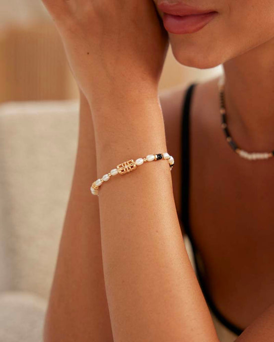 Midnight Pearl Link Bracelet