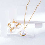 Molten Wrap Pearl Pendant Necklace