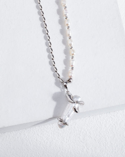 Ophelia Pearl Pendant Necklace