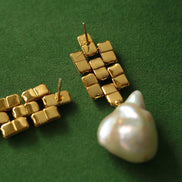 Pearl Drop Width Chain Earrings