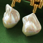 Pearl Drop Width Chain Earrings