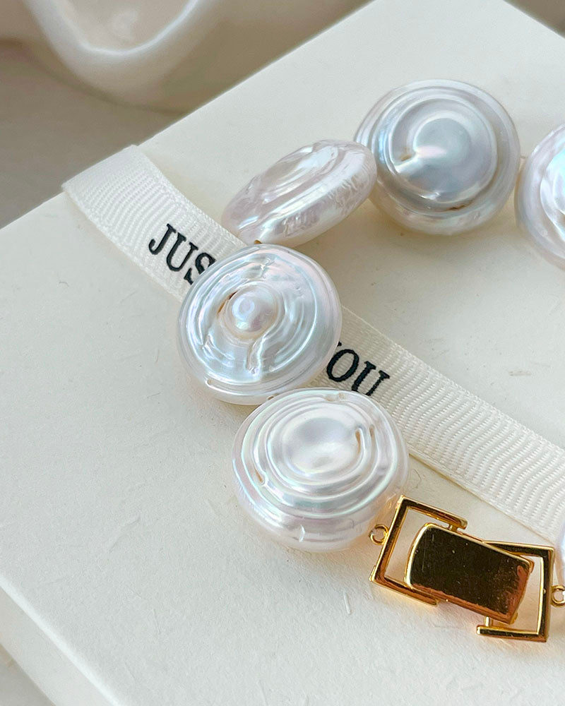 Roman Holiday Baroque Pearl Bracelet