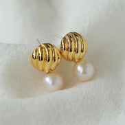 Shell Pearl Stud Earrings