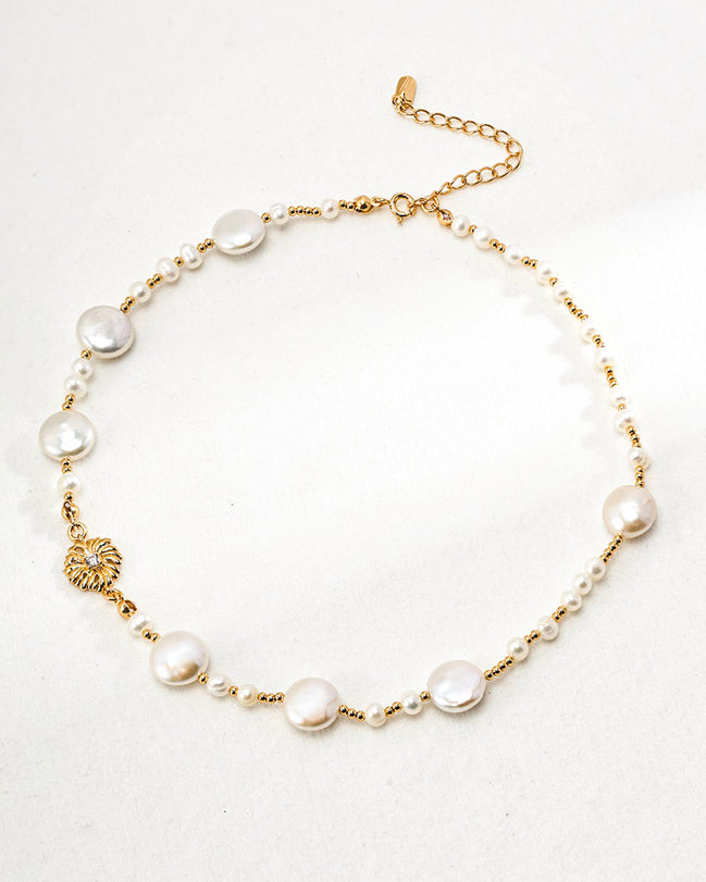 Vintage Floral Pearl Necklace